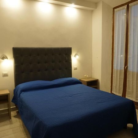 Holiday Rooms Florencja Zewnętrze zdjęcie