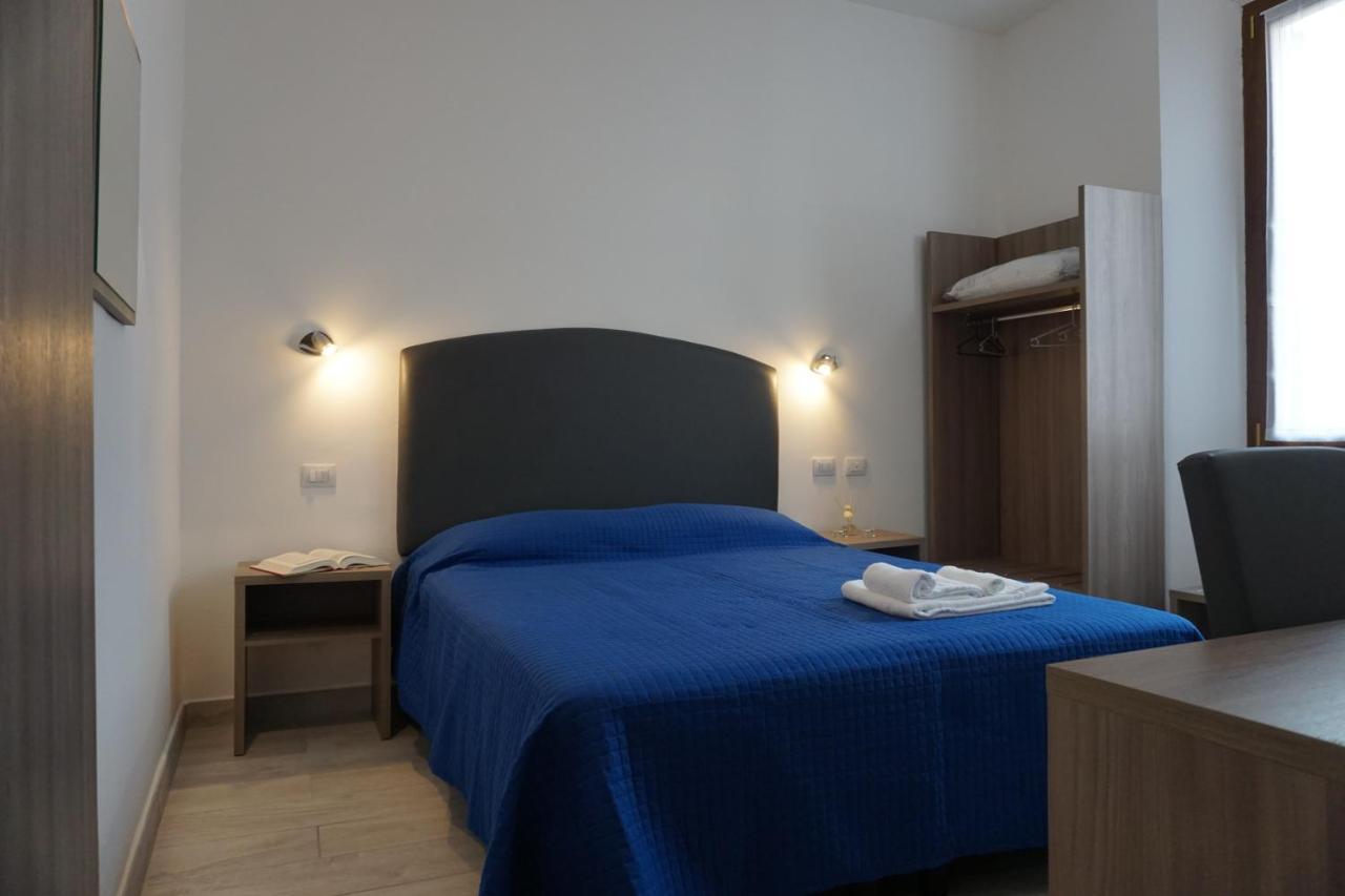 Holiday Rooms Florencja Zewnętrze zdjęcie